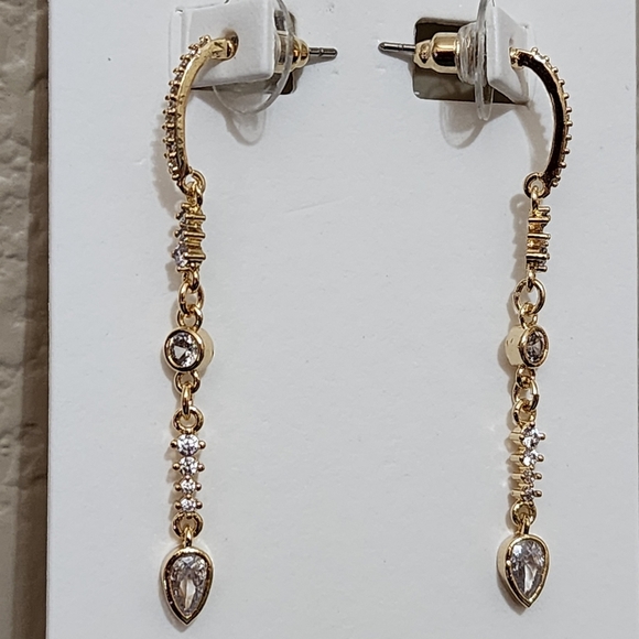 Express Gold Rhinestone dangle earrings NWT - Picture 7 of 14